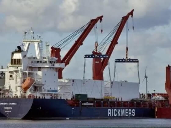 Rickmers-Linie Delivers Linde Coldboxes to Saudi Arabia